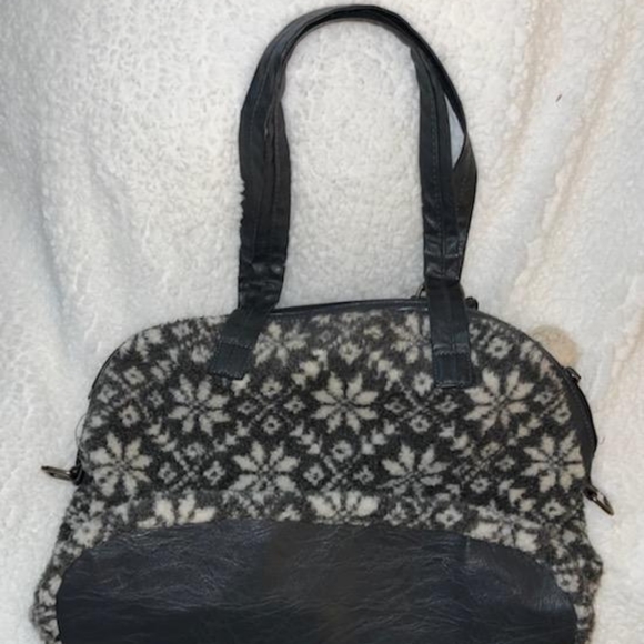 Snowflake purse - Picture 2 of 3